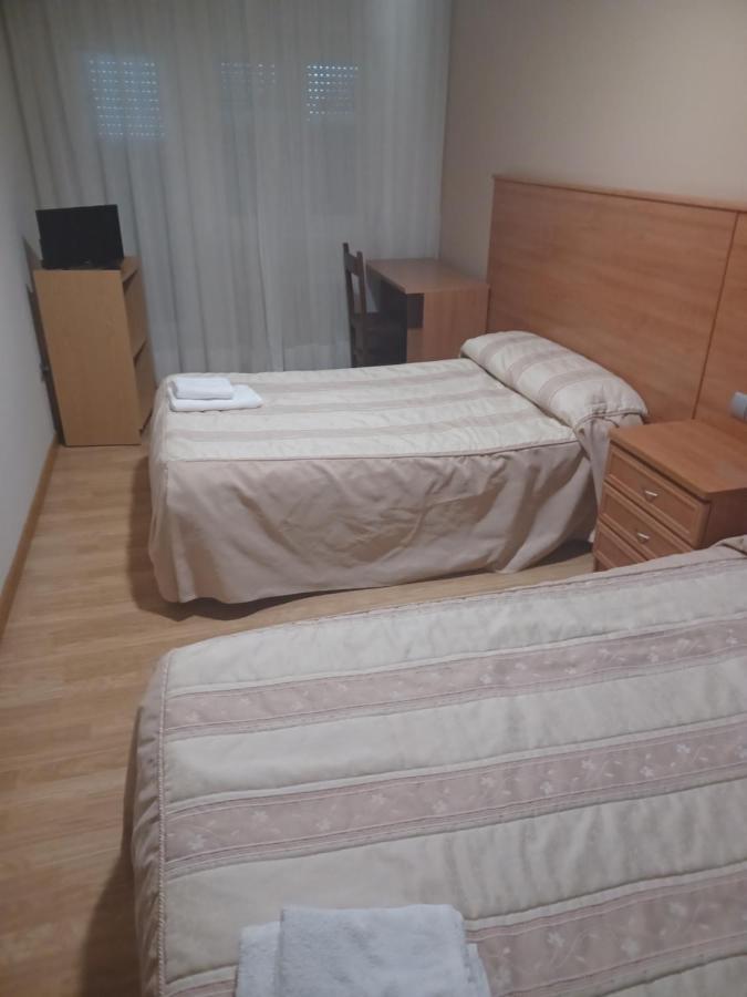 Hotel 2 De Mayo 2 Xinzo de Limia Luaran gambar
