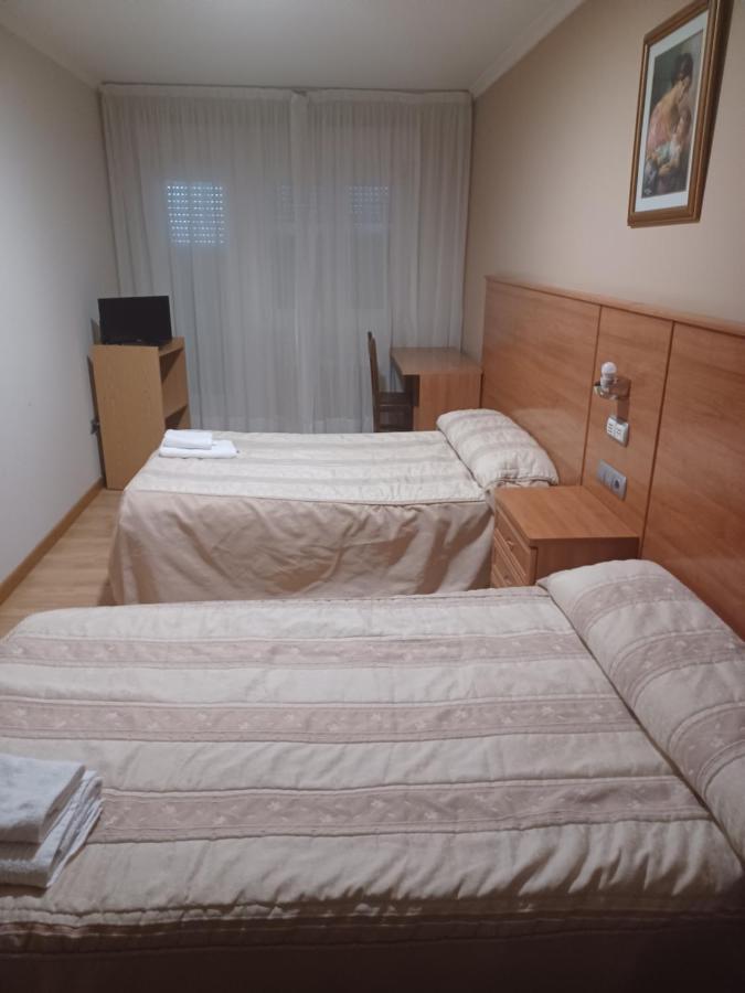 Hotel 2 De Mayo 2 Xinzo de Limia Luaran gambar